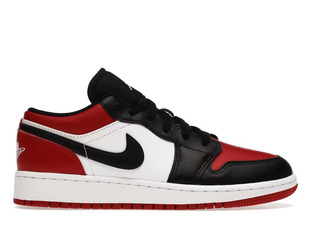 Air Jordan 1 Low Bred Toe (GS) product image 1, provided for visual reference and product detail review