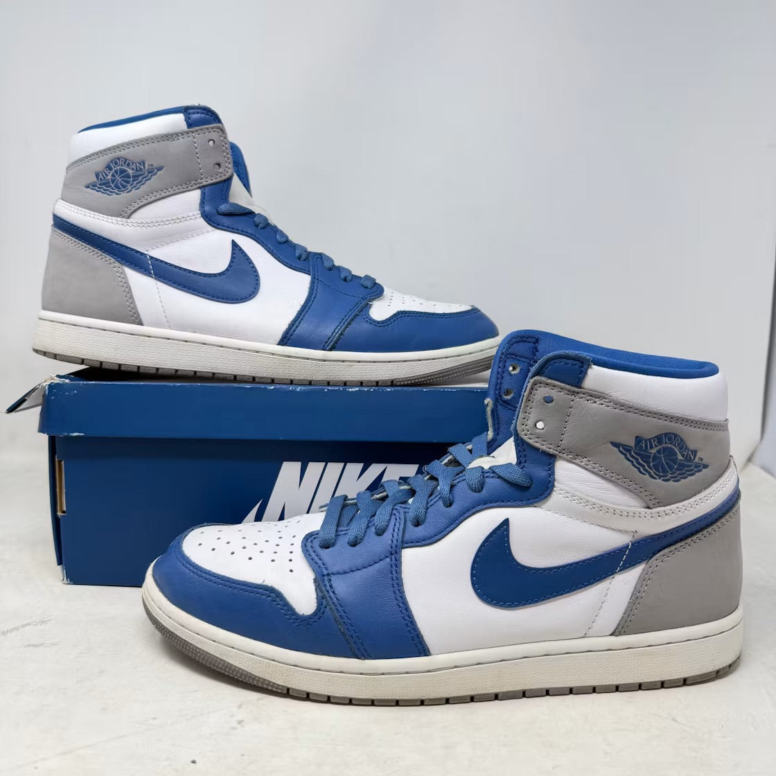 Air Jordan 1 Retro High OG True Blue product image 3, provided for visual reference and product detail review