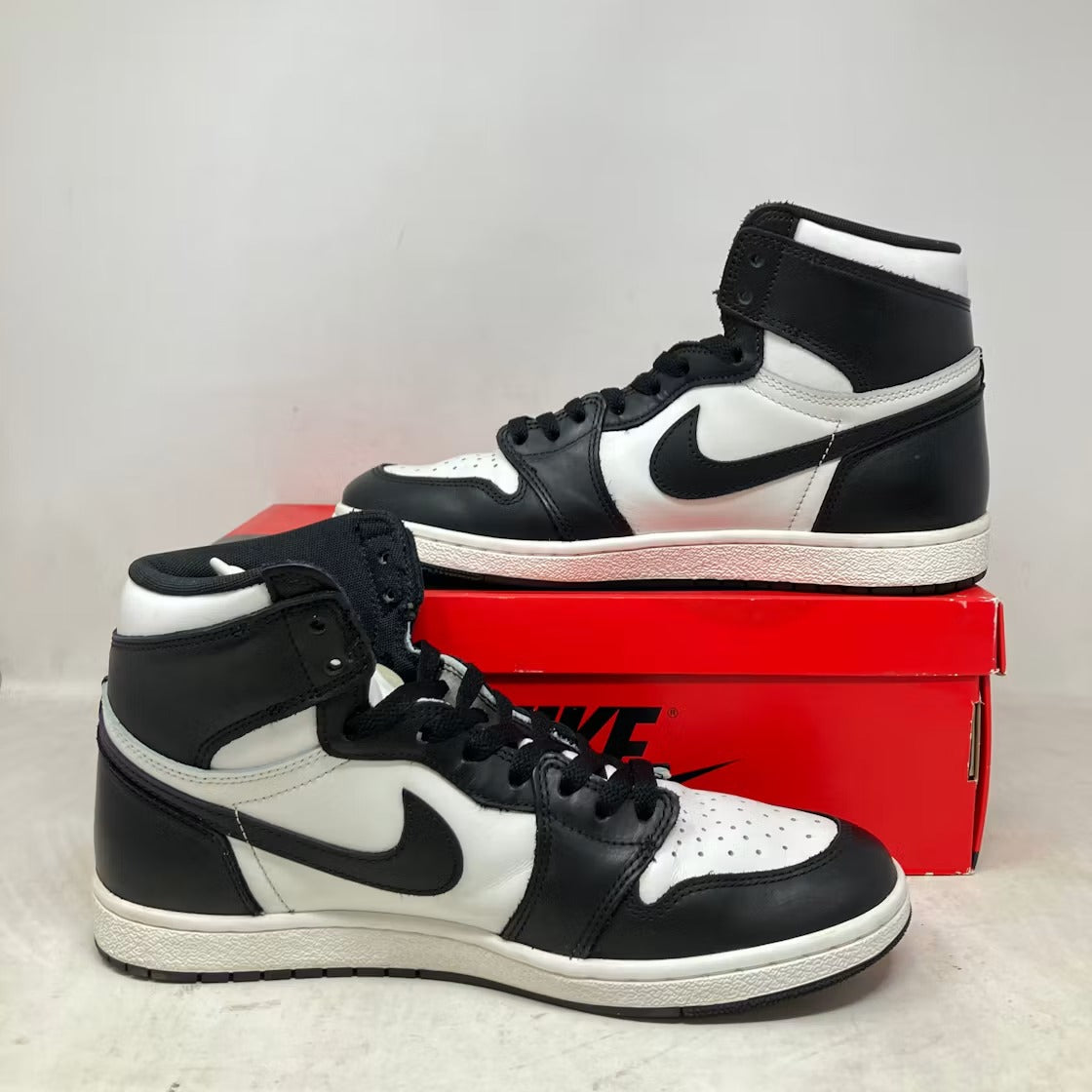 Air Jordan 1 Retro High '85 Black White (2023) product image 3, provided for visual reference and product detail review