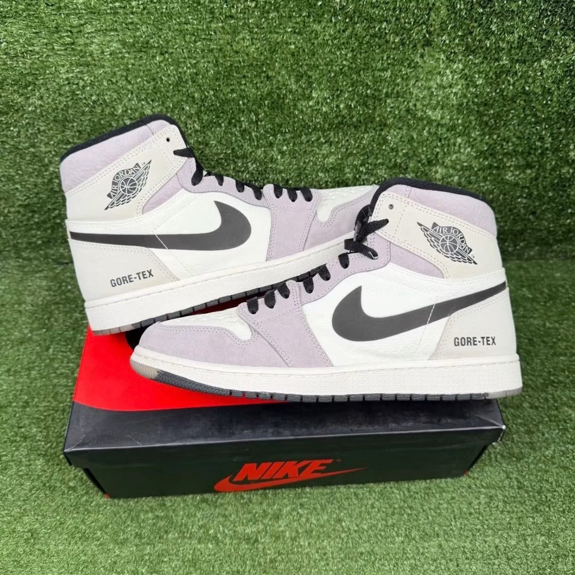 Air Jordan 1 Retro High Element Gore-Tex Light Bone product image 2, provided for visual reference and product detail review