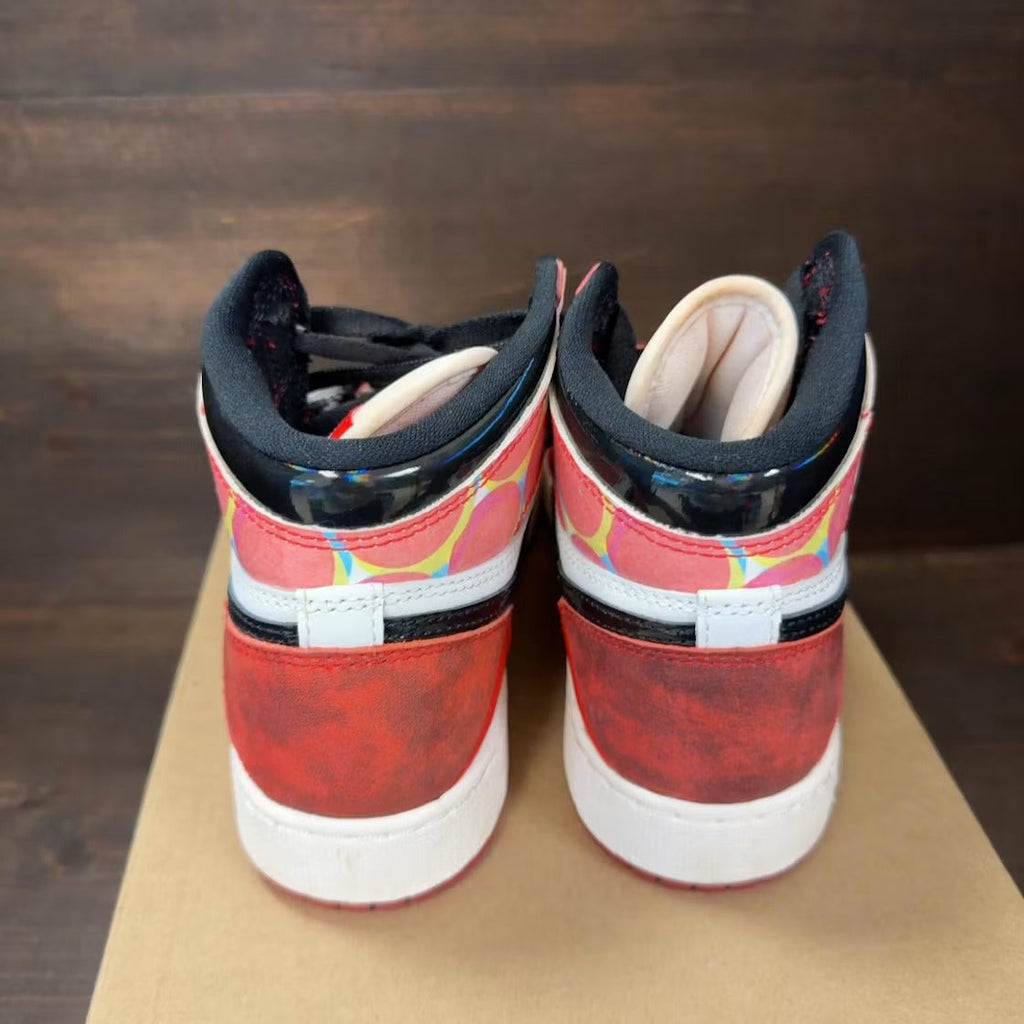 Air Jordan 1 Retro High OG Spider-Man Across the Spider-Verse (GS) product image 4, provided for visual reference and