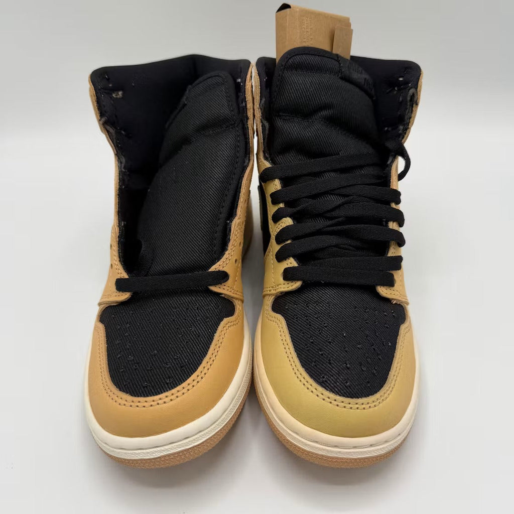 Air Jordan 1 Retro High OG Heirloom product image 2, provided for visual reference and product detail review