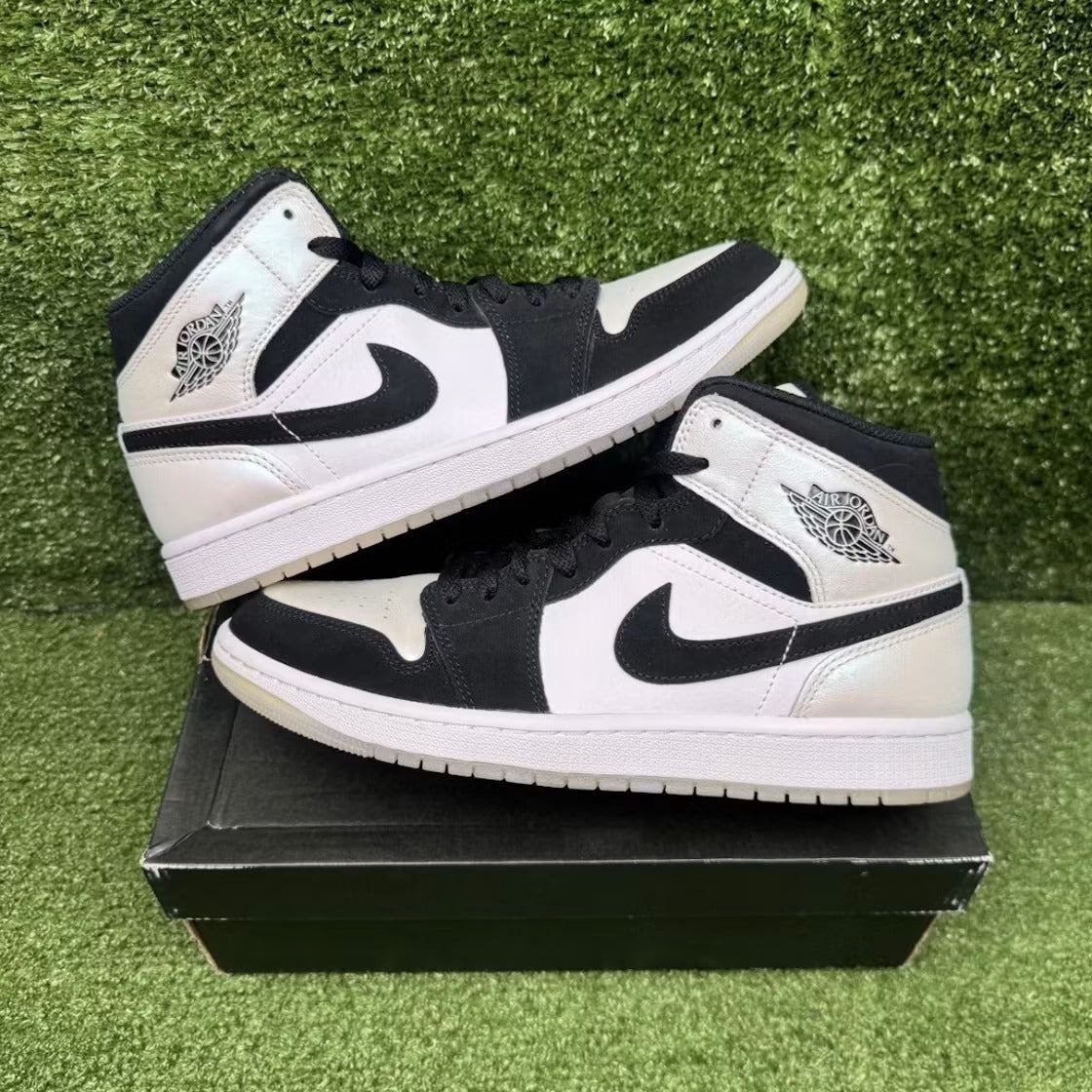 Air Jordan 1 Mid Diamond Shorts product image 2, provided for visual reference and product detail review