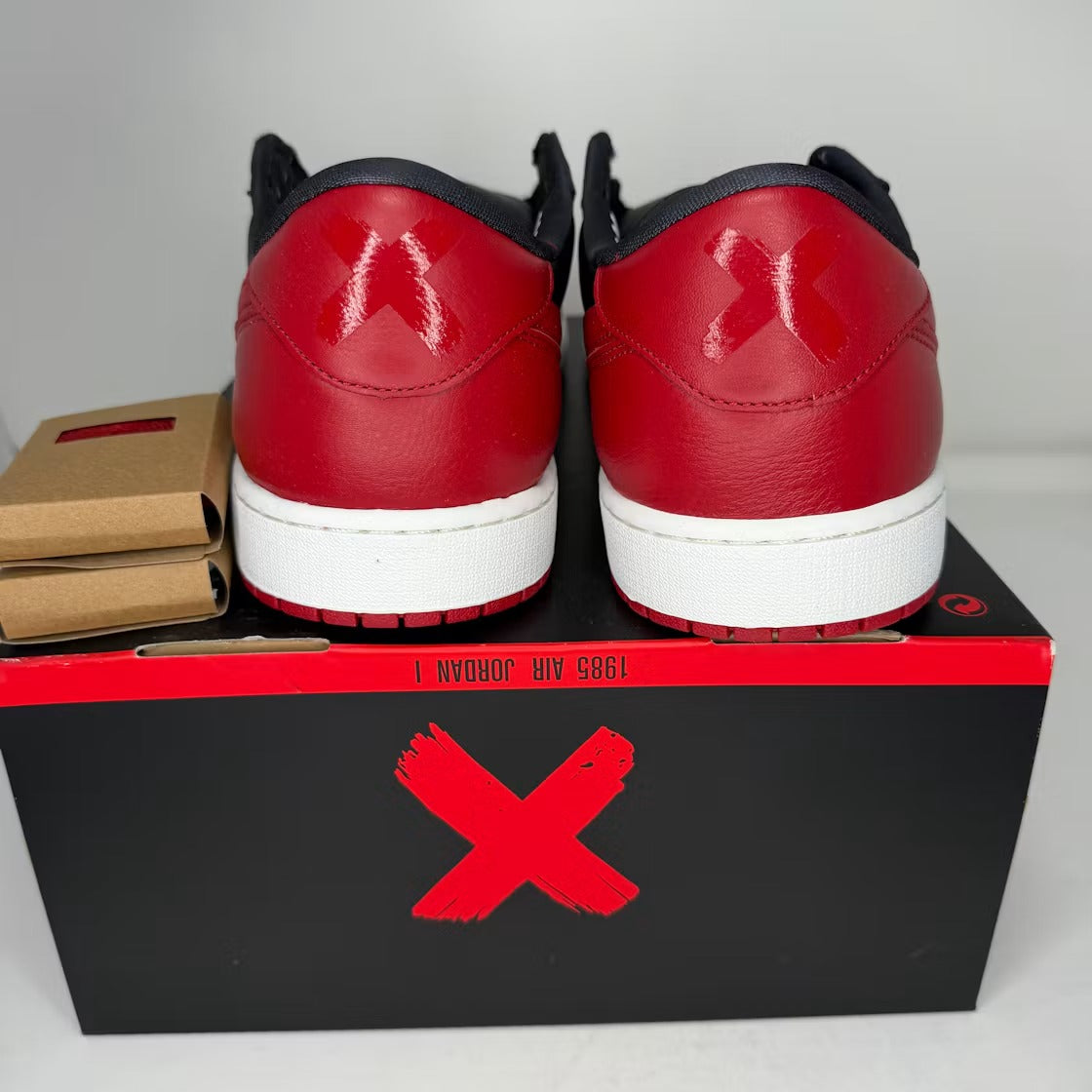 Air Jordan 1 Retro Low OG Banned product image 3, provided for visual reference and product detail review