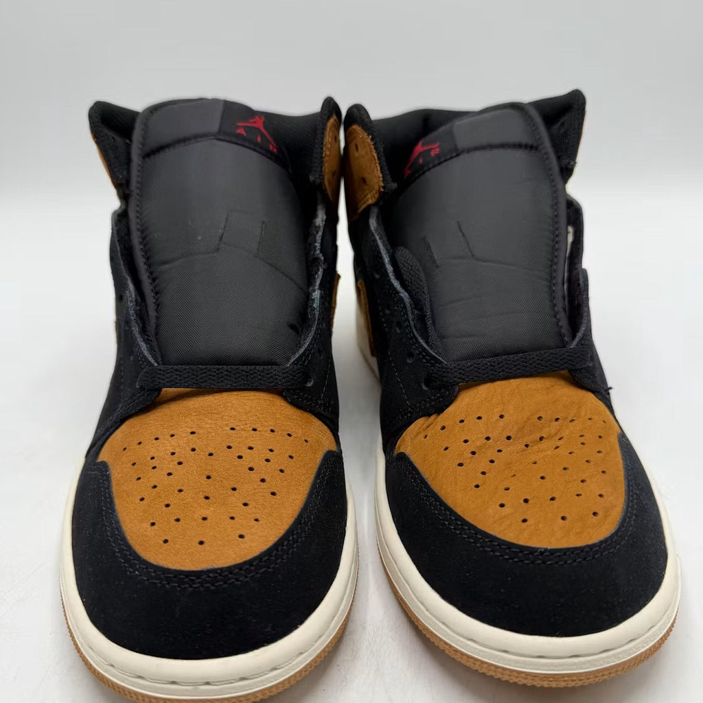 Air Jordan 1 Mid SE Black Flax product image 2, provided for visual reference and product detail review