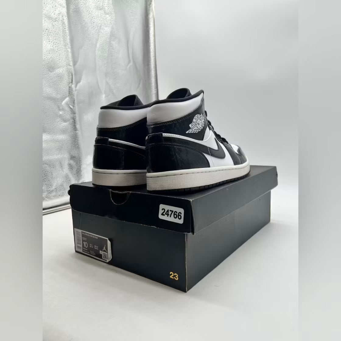 Air Jordan 1 Mid Carbon Fiber All-Star (2021) product image 5, provided for visual reference and product detail review