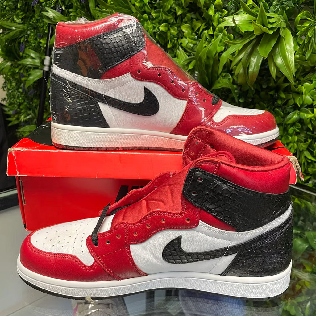 Air Jordan 1 Retro High Satin Snake Chicago (Women) product image 3, provided for visual reference and product detail review