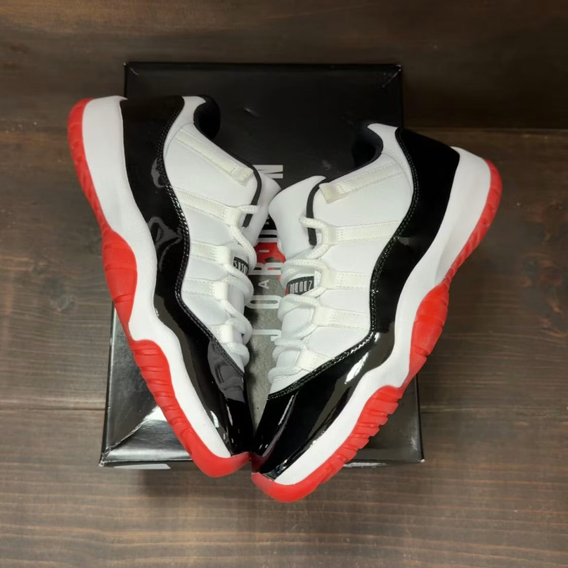 Air Jordan 11 Retro Low Concord Bred product image 2, provided for visual reference and product detail review