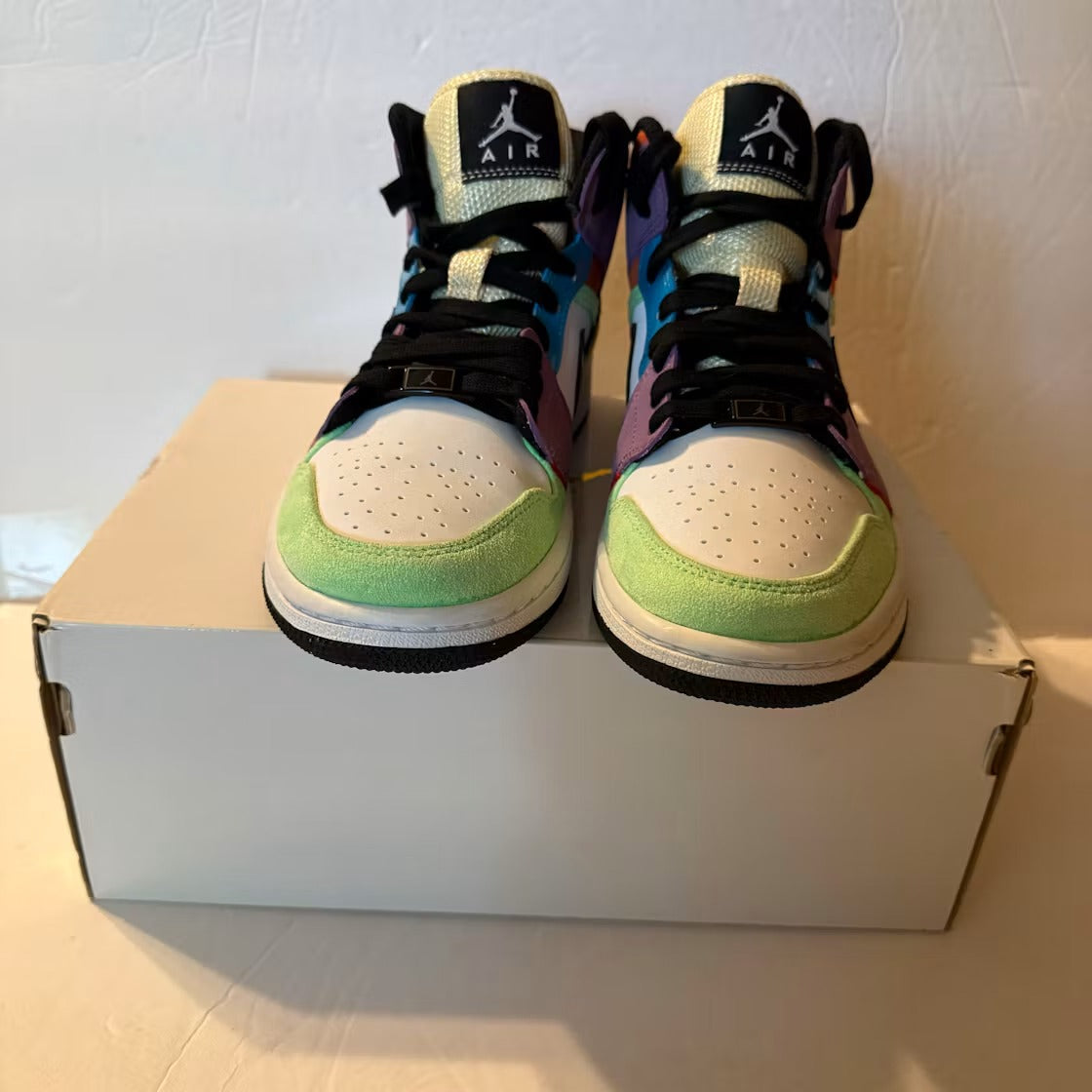 Air Jordan 1 Mid SE Multi-Color (Women) product image 3, provided for visual reference and product detail review
