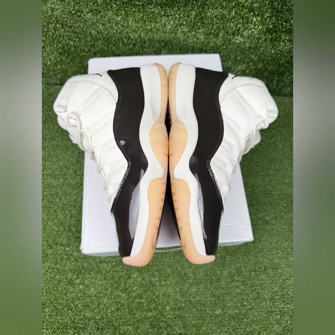 Air Jordan 11 Retro Neapolitan (Women) product image 5, provided for visual reference and product detail review