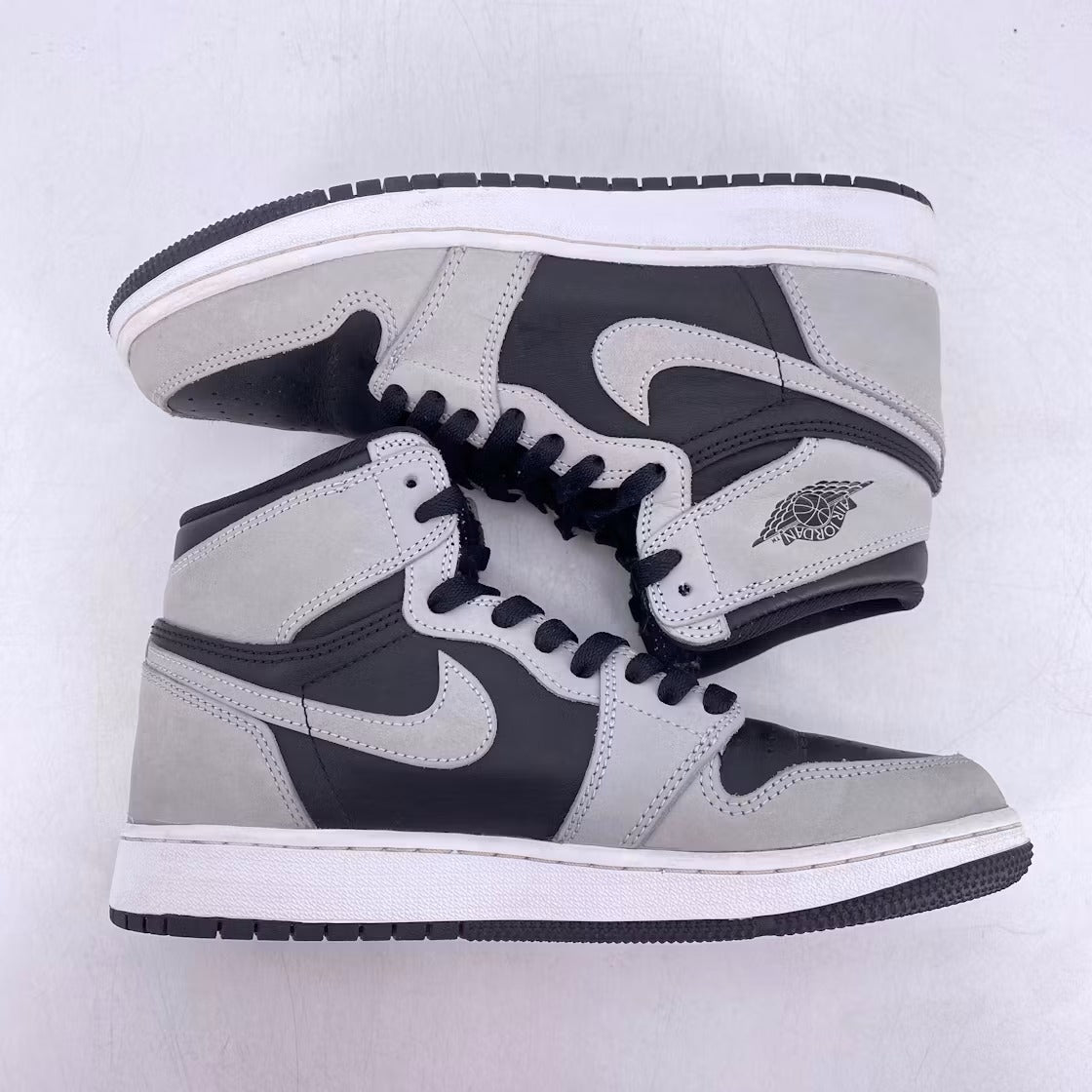 Air Jordan 1 Retro High Shadow 2.0 (GS) product image 3, provided for visual reference and product detail review