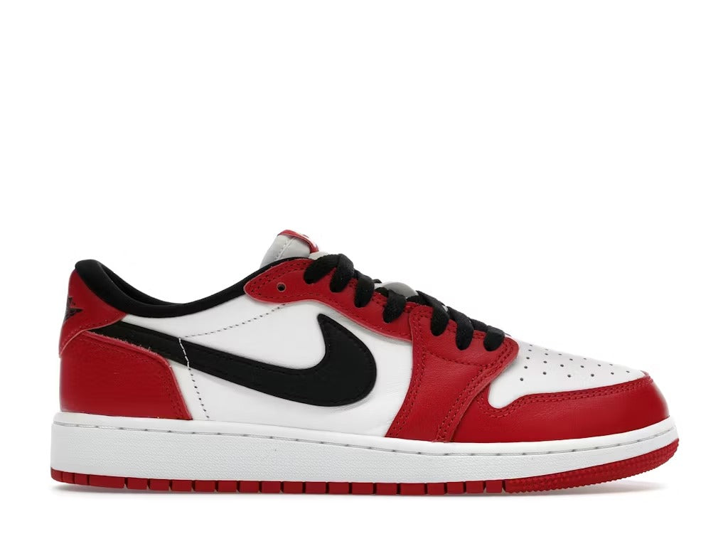 Air Jordan 1 Retro Low OG Chicago (2025) (GS) product image 1, provided for visual reference and product detail review