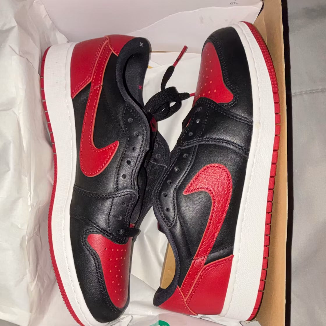Air Jordan 1 Retro Low OG Banned (GS) product image 5, provided for visual reference and product detail review