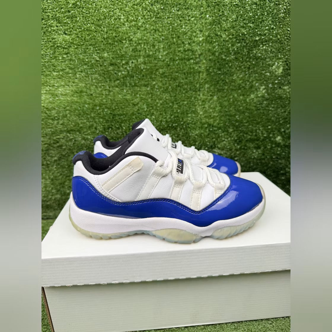 Air Jordan 11 Retro Low White Concord (Women) product image 4, provided for visual reference and product detail review