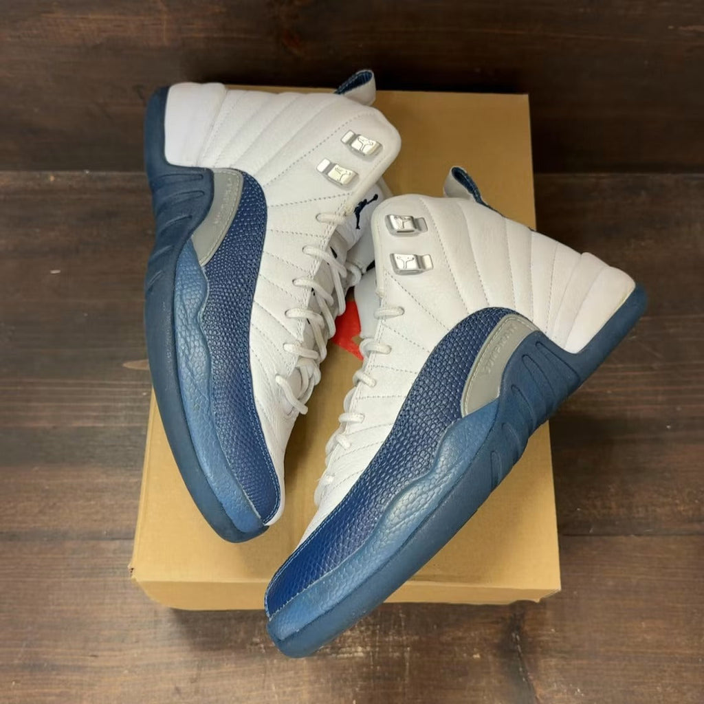 Air Jordan 12 Retro French Blue (2025) (GS) product image 2, provided for visual reference and product detail review