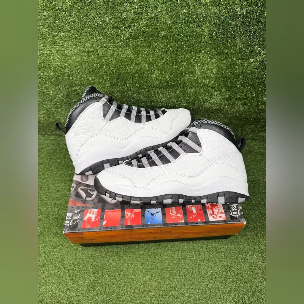 Air Jordan 10 Retro OG Steel (2025) product image 2, provided for visual reference and product detail review