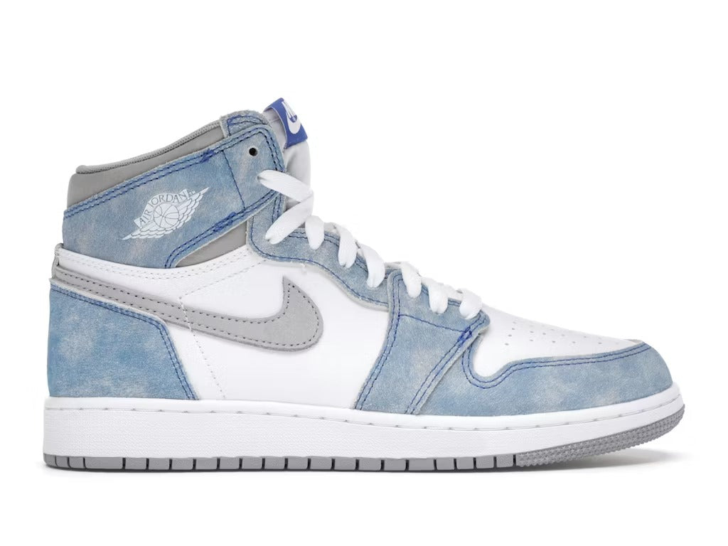 Air Jordan 1 Retro High Hyper Royal Smoke Grey (GS) product image 1, provided for visual reference and product detail review
