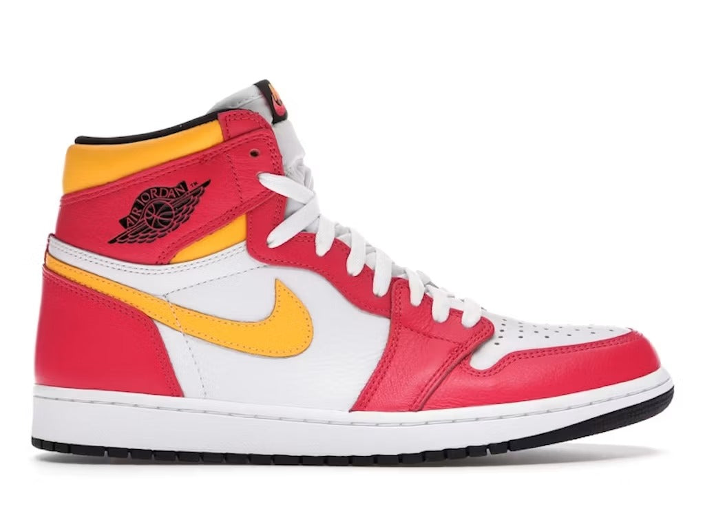 Air Jordan 1 Retro High OG Light Fusion Red product image 1, provided for visual reference and product detail review