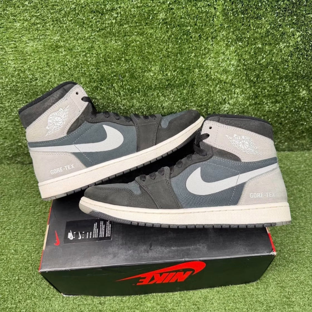 Air Jordan 1 Retro High Element Gore-Tex Black Particle Grey product image 2, provided for visual reference and product