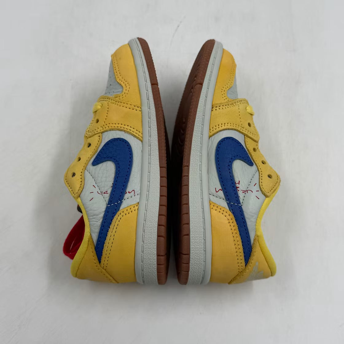 Air Jordan 1 Retro Low OG SP Travis Scott Canary (TD) product image 4, provided for visual reference and product detail