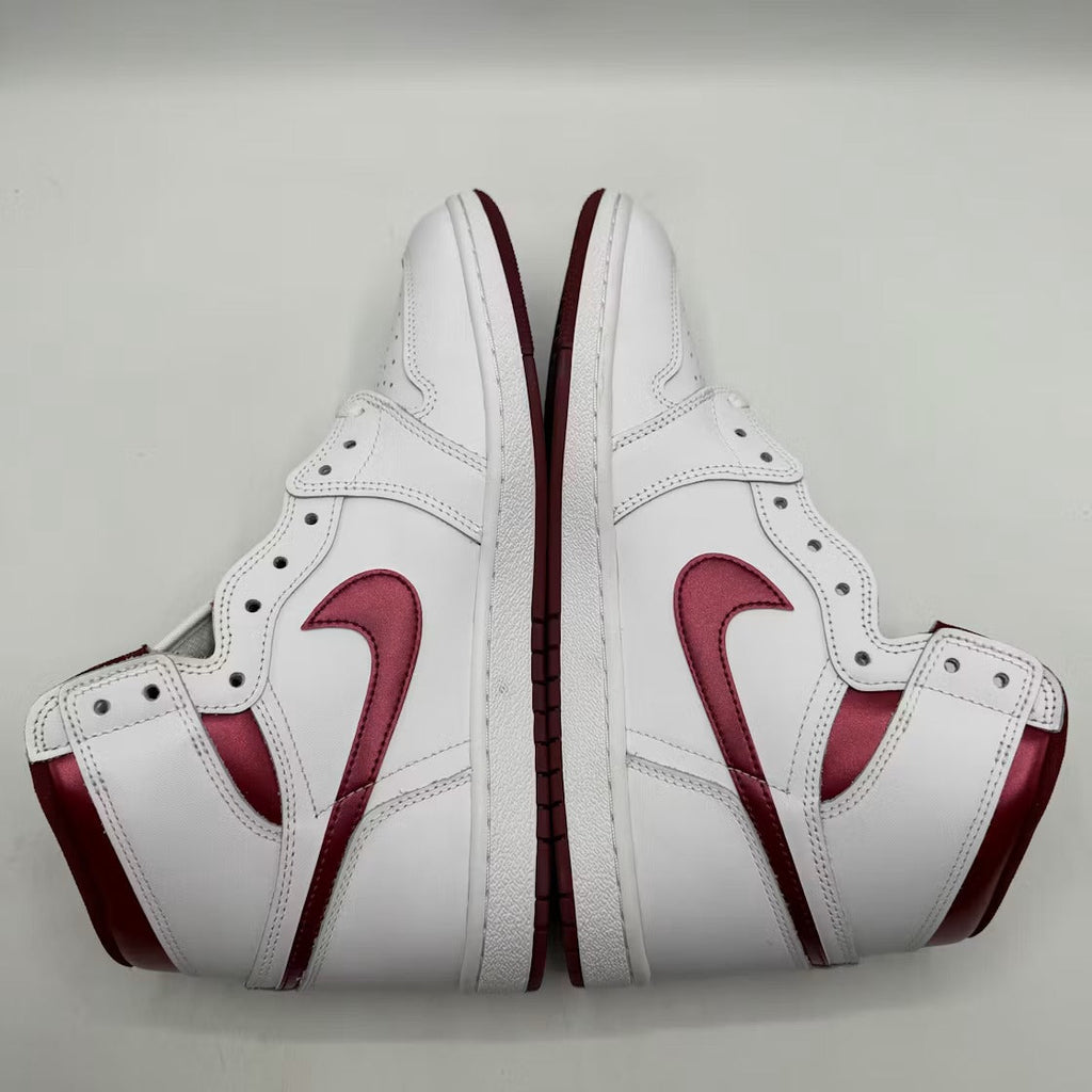 Air Jordan 1 Retro High '85 OG Metallic Burgundy product image 4, provided for visual reference and product detail review
