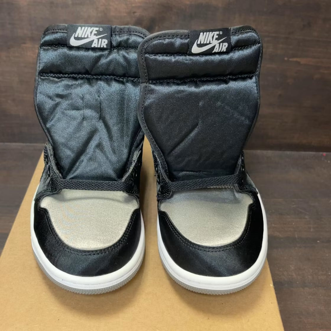 Air Jordan 1 Retro High OG Satin Shadow (Women) product image 3, provided for visual reference and product detail review