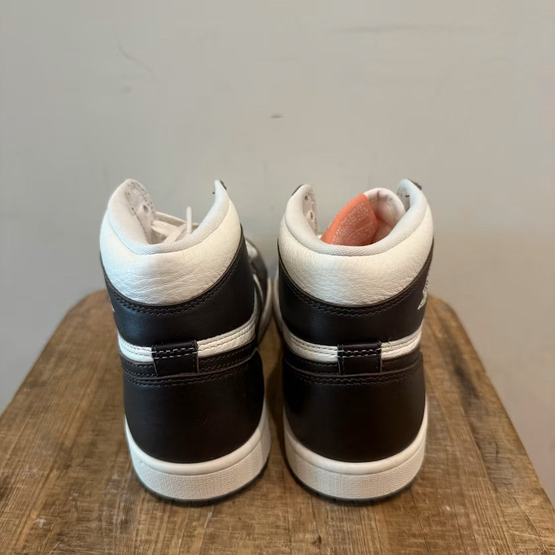 Air Jordan 1 Retro High OG Light Madder Root (Women) product image 3, provided for visual reference and product detail review