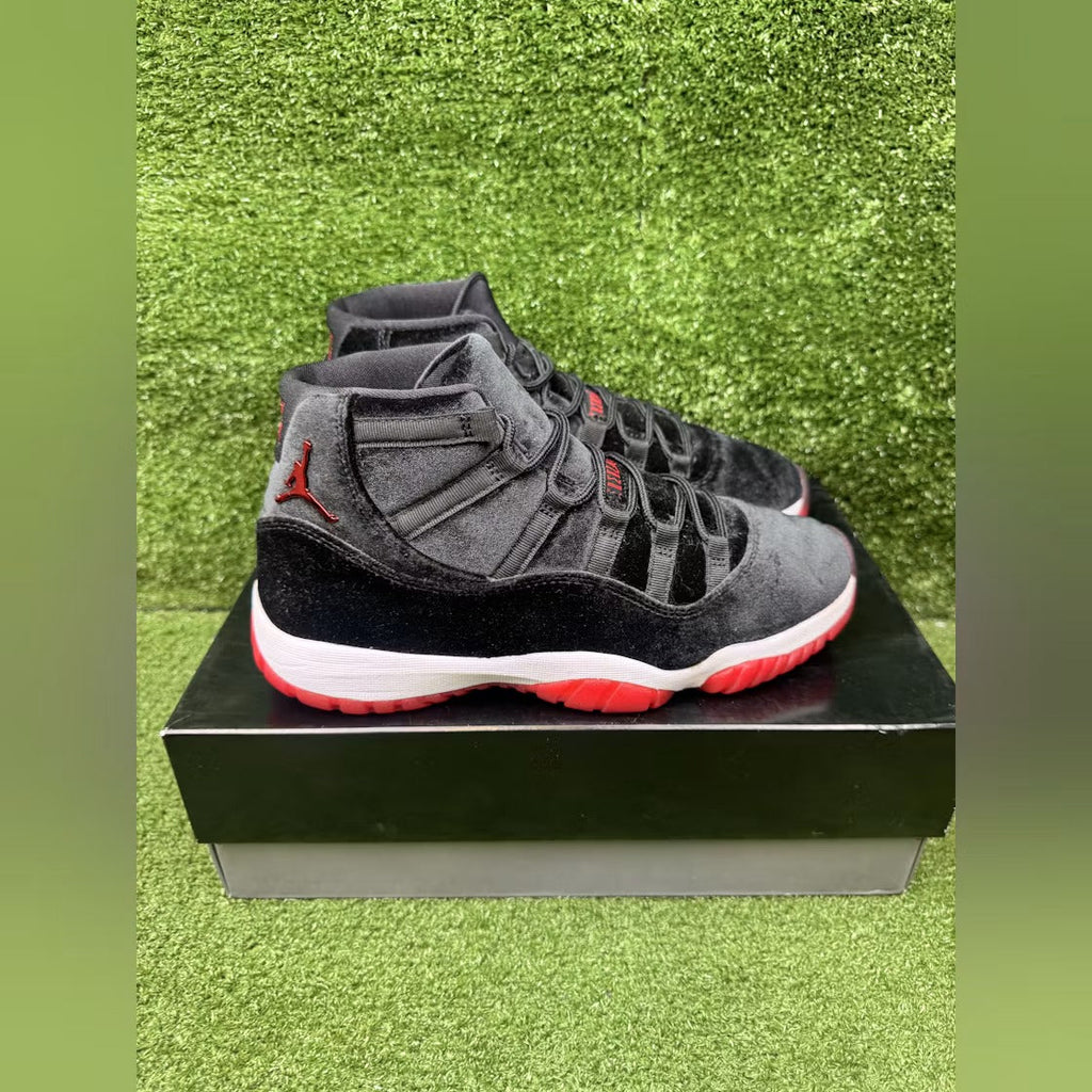 Air Jordan 11 Retro Bred Velvet (Women) product image 4, provided for visual reference and product detail review