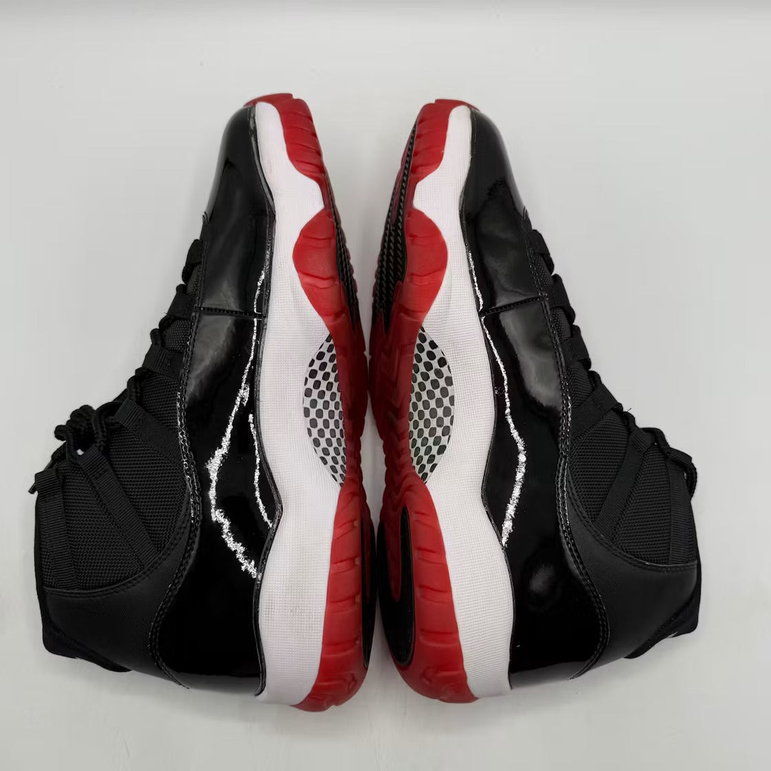 Air Jordan 11 Retro Playoffs Bred (2019) product image 4, provided for visual reference and product detail review