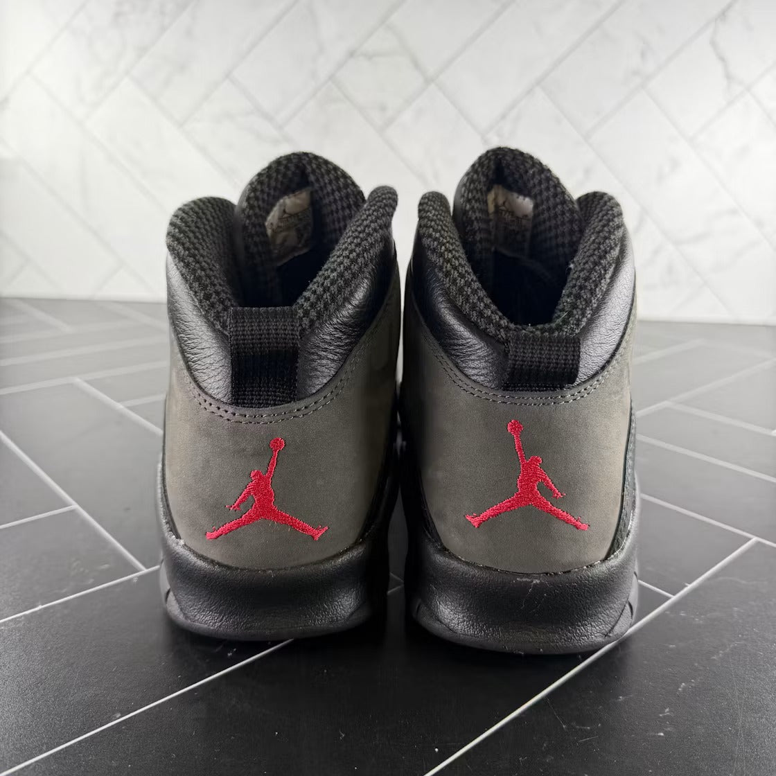 Air Jordan 10 Retro Shadow (2025) product image 4, provided for visual reference and product detail review