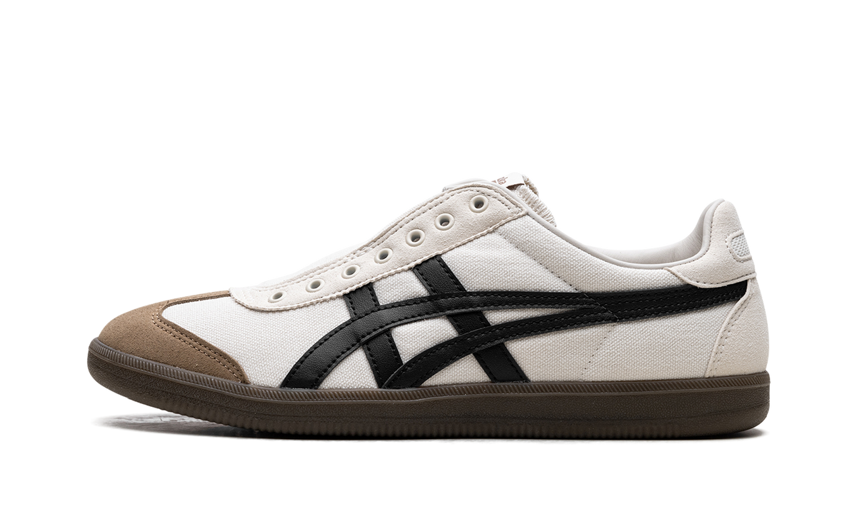 Onitsuka-tiger|tokuten-slip-on-white-brown-black-132691 product image 1, provided for visual reference and product detail