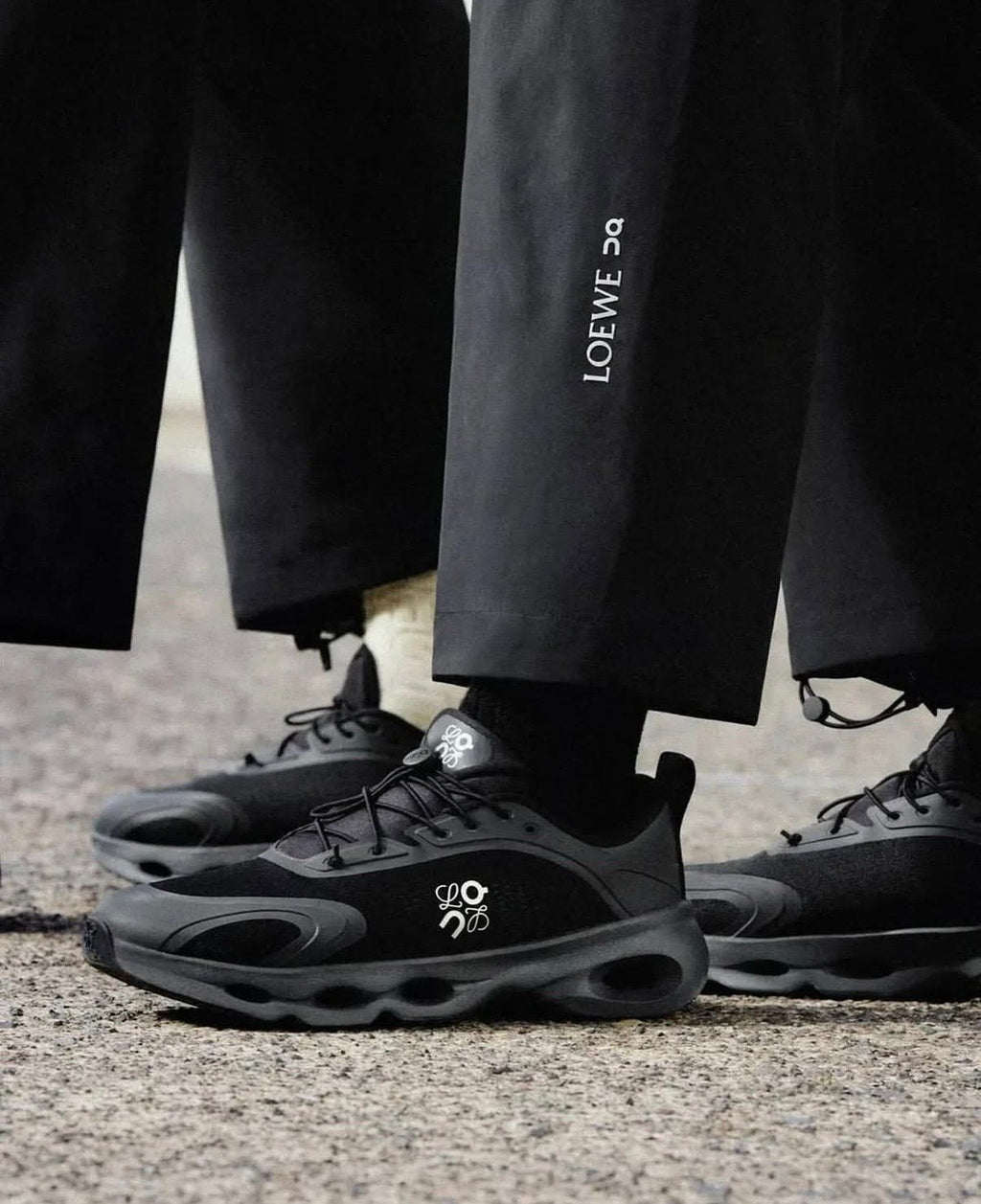 LOEWE x On Cloudsolo Black Lifestyle Sneakers product image 2, provided for visual reference and product detail review