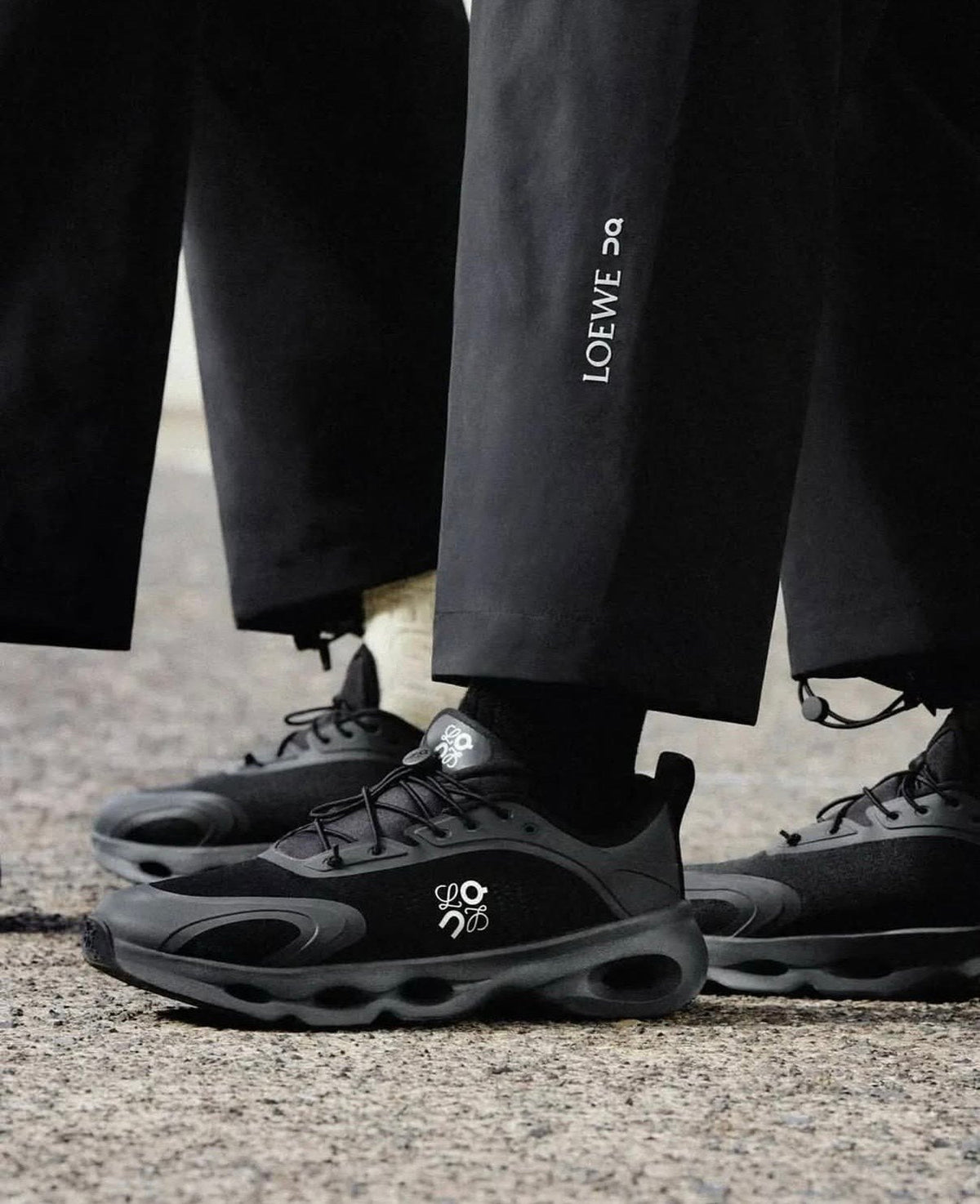 LOEWE x On Cloudsolo Black Lifestyle Sneakers product image 2, provided for visual reference and product detail review