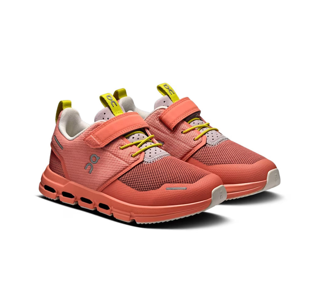 On Little Kids' Cloud Play Terra Athletic Shoes product image 2, provided for visual reference and product detail review