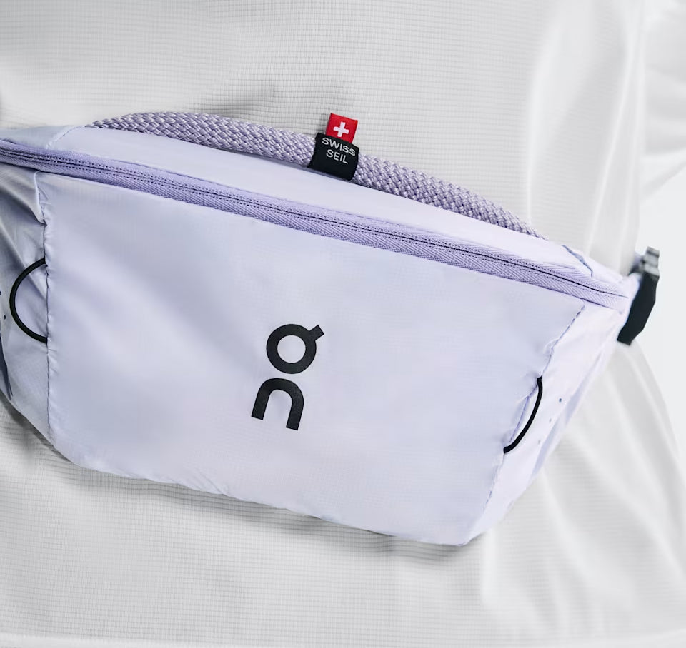 On Waist Pack 2L Lite Thistle product image 4, provided for visual reference and product detail review