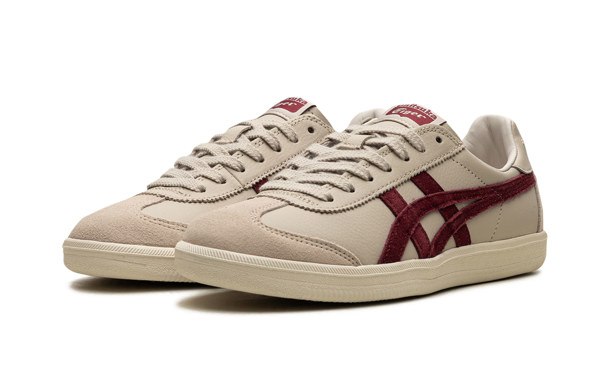 Onitsuka-tiger|tokuten-burgundy-124922 product image 2, provided for visual reference and product detail review