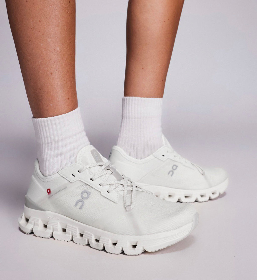 On Cloud X 4 AD White Wolf Training Shoes product image 2, provided for visual reference and product detail review