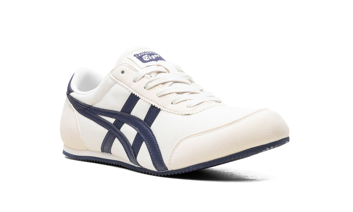 Onitsuka-tiger|track-trainer-white-black-127990 product image 7, provided for visual reference and product detail review