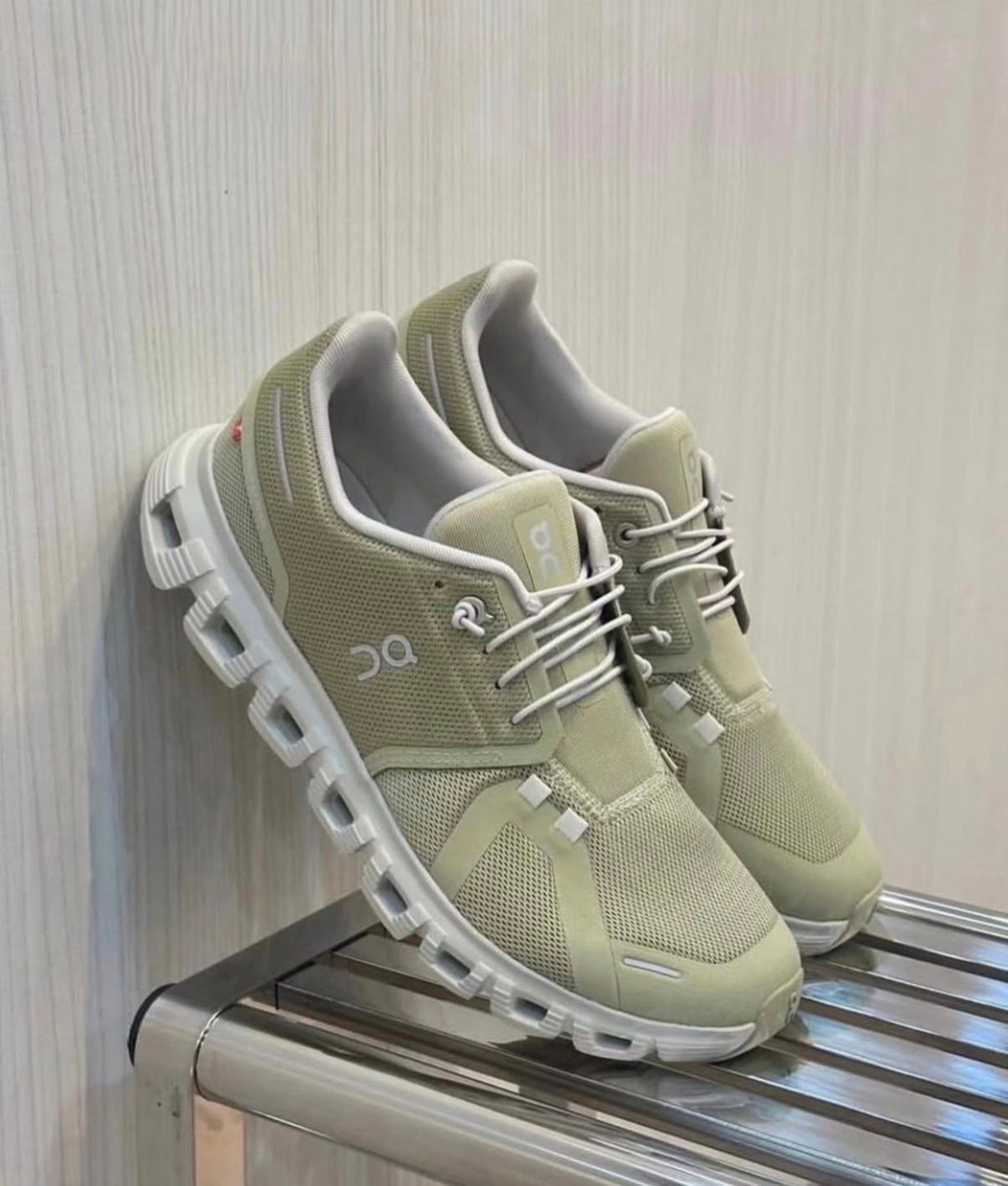 On Cloud 6 Caper Ice Lifestyle Sneakers product image 3, provided for visual reference and product detail review