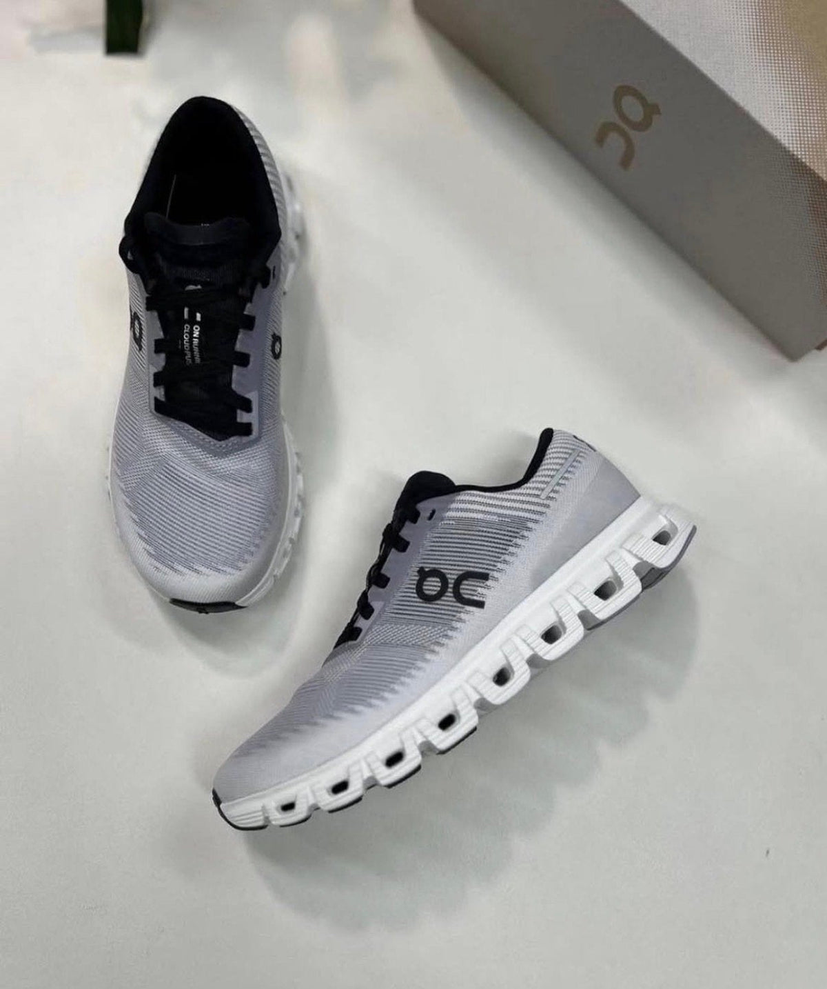 On Cloud 6 Push Lilac Black Lifestyle Sneakers product image 6, provided for visual reference and product detail review