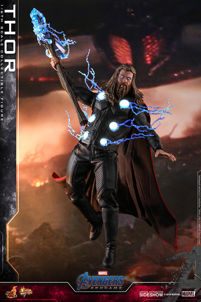 Hot Toys Thor 1/6 Scale Action Figure product image 2, provided for visual reference and product detail review