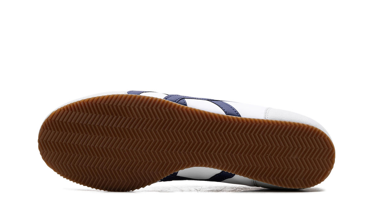 Onitsuka-tiger|track-trainer-grey-white-139617 product image 5, provided for visual reference and product detail review