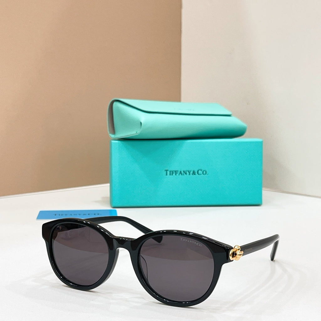 Tiffany & Co. Otf 4263D Sunglasses product image 6, provided for visual reference and product detail review