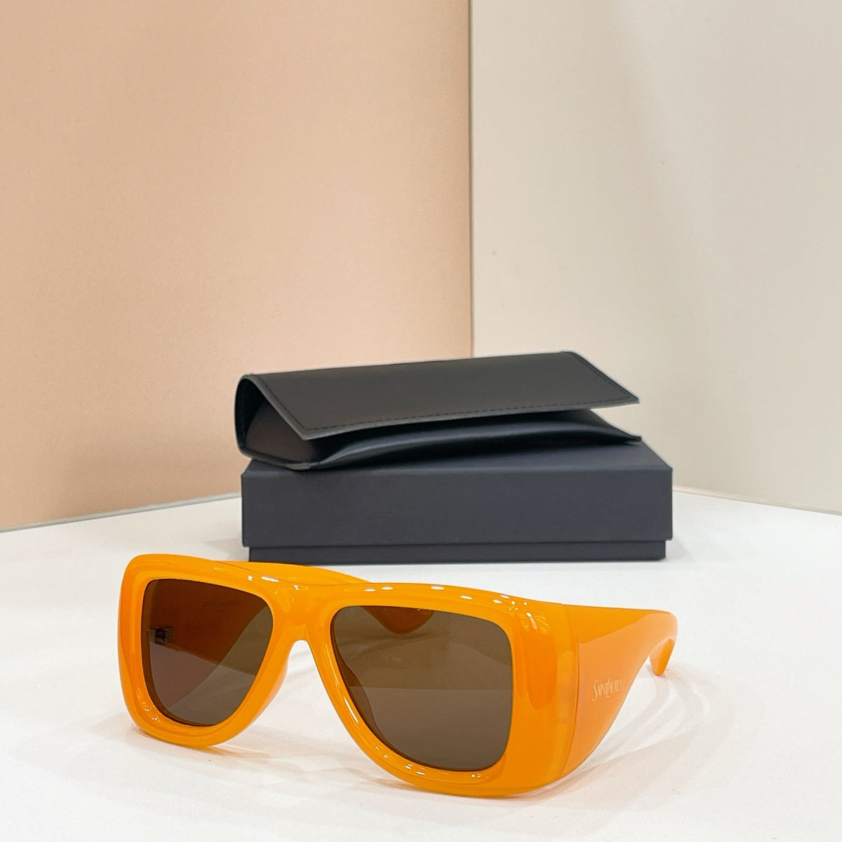 Saint Laurent MU 140AV Sunglasses product image 6, provided for visual reference and product detail review