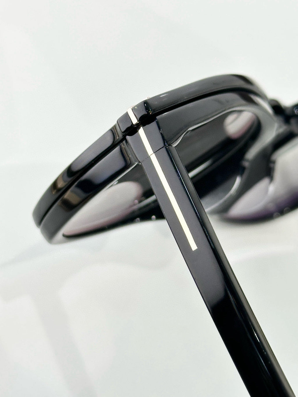 Tom Ford TF6052-D-B Sunglasses product image 3, provided for visual reference and product detail review