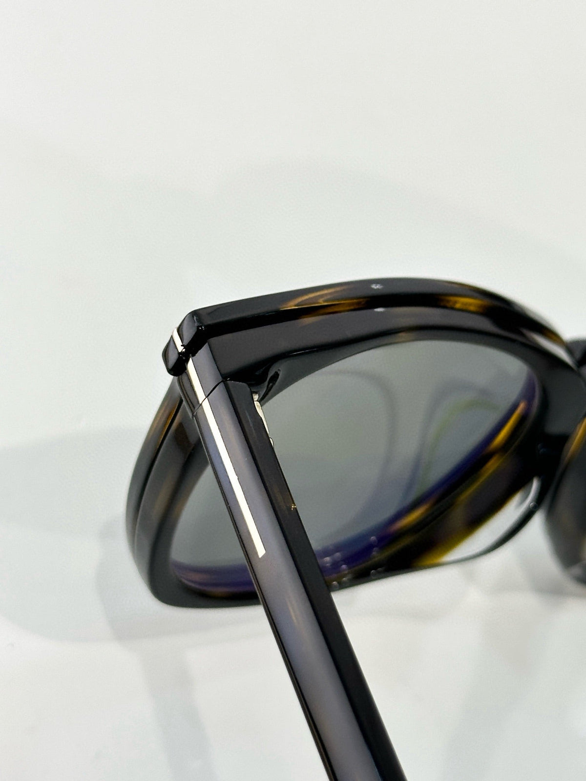Tom Ford TF6052-D-B Sunglasses product image 4, provided for visual reference and product detail review