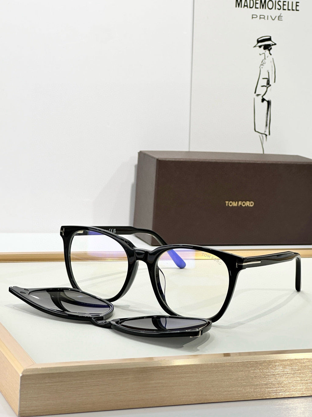 Tom Ford TF6052-D-B Sunglasses product image 5, provided for visual reference and product detail review