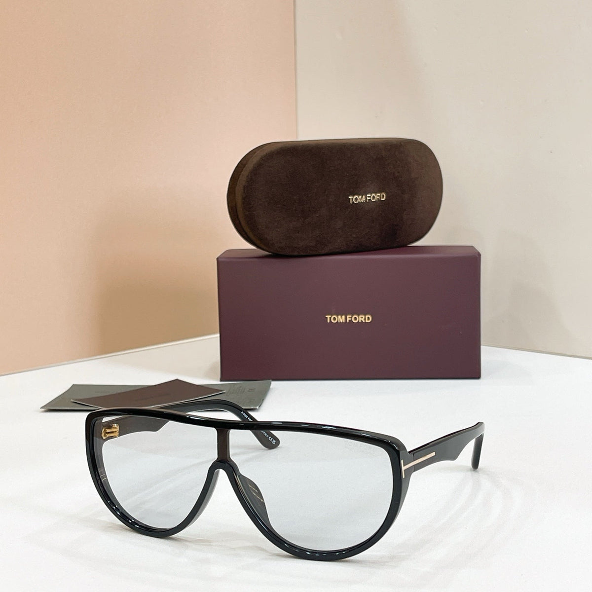 Tom Ford FT 1182 Sunglasses product image 4, provided for visual reference and product detail review