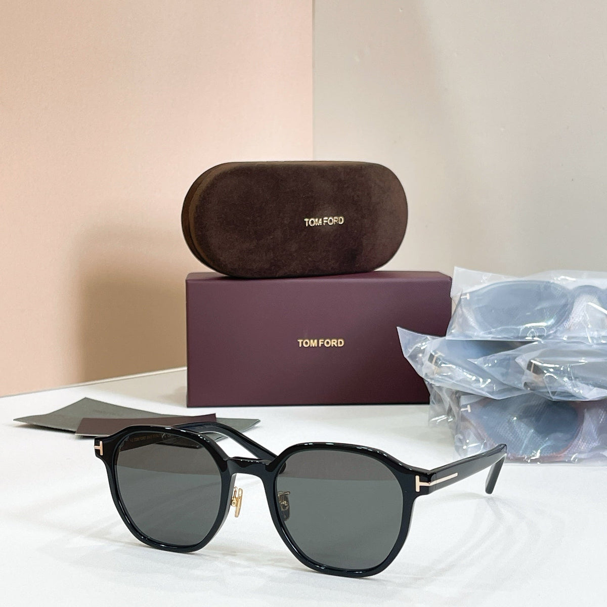 Tom Ford TF 1382 Sunglasses product image 2, provided for visual reference and product detail review