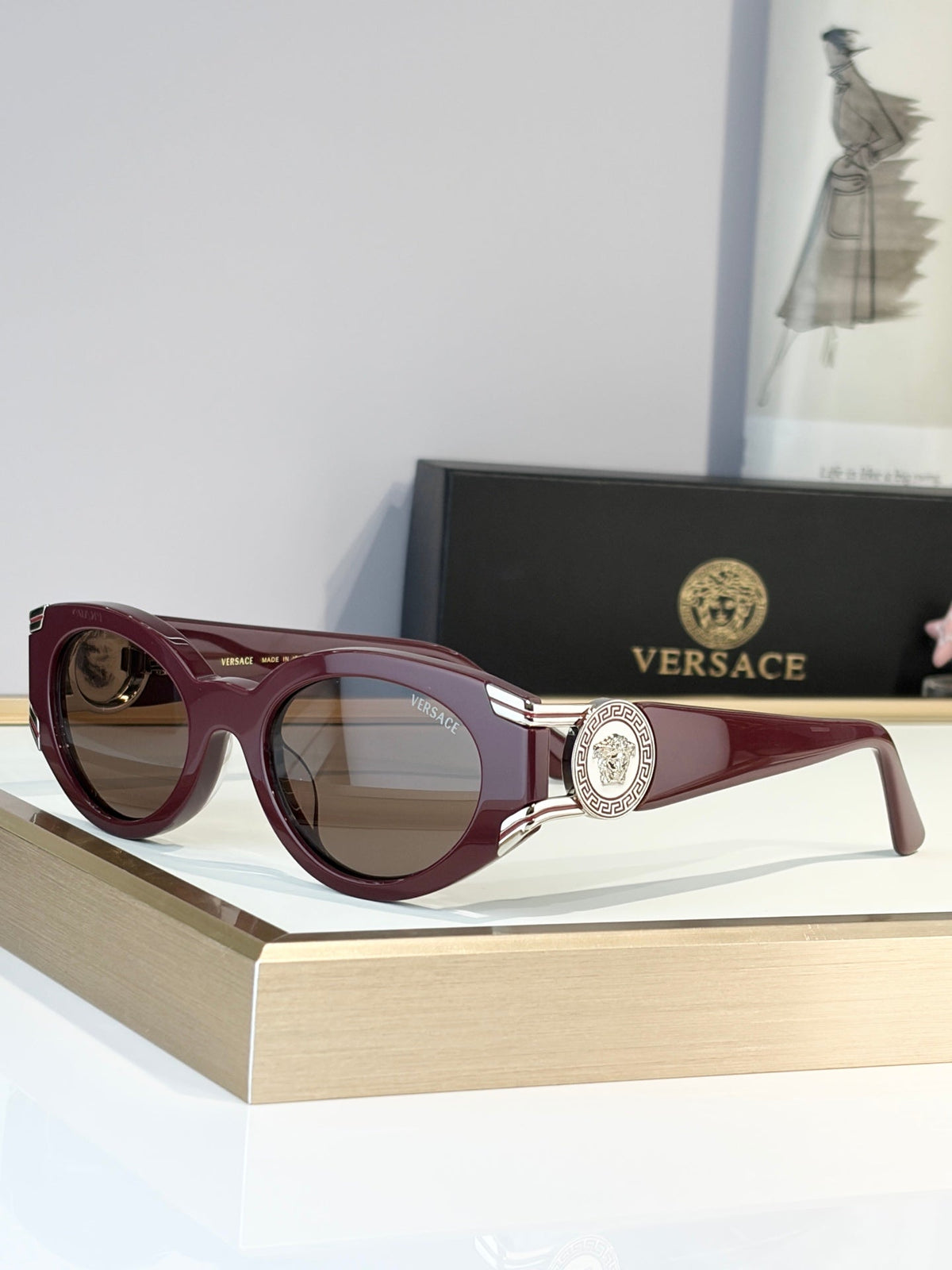 Versace VE1872 Sunglasses product image 3, provided for visual reference and product detail review